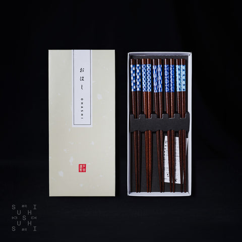 Box of five sets of chopsticks