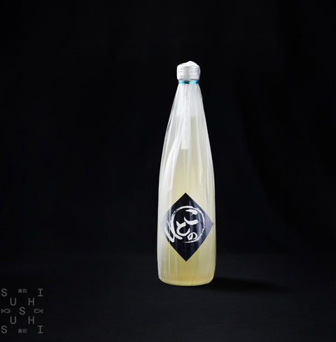 A bottle of Juhachi, Tokubetsu Junmai, Denim, 720ml