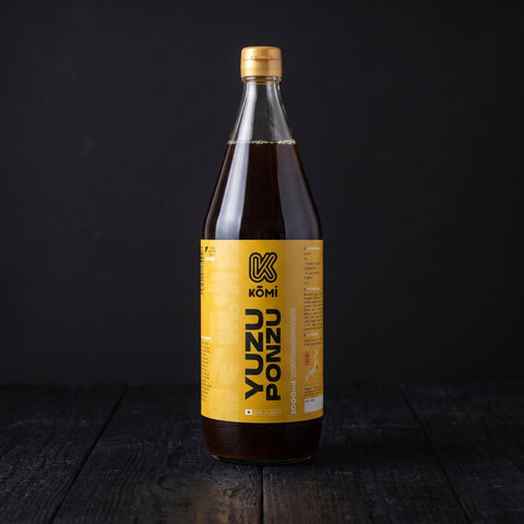 Kōmi Yuzu Ponzu citrus soy sauce 1 litre glass bottle, hero front view