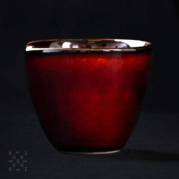 Urushi_Lacquered_Brown_Ceramic
