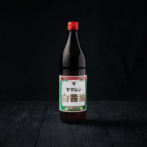 Yamashin white soy sauce (shiro shoyu) 900ml bottle, front label