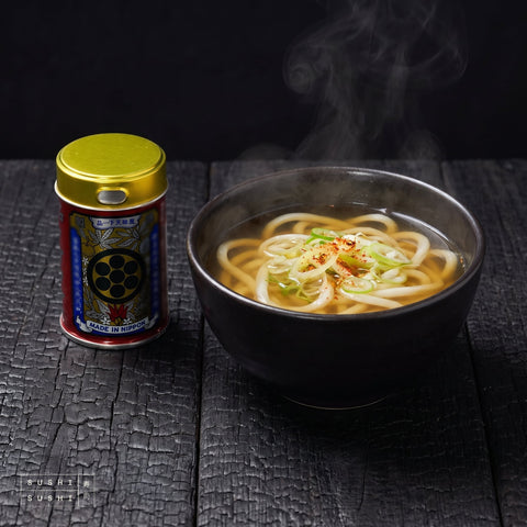 Yawataya, Ichimi Togarashi, 12g, with a bowl of kake udon